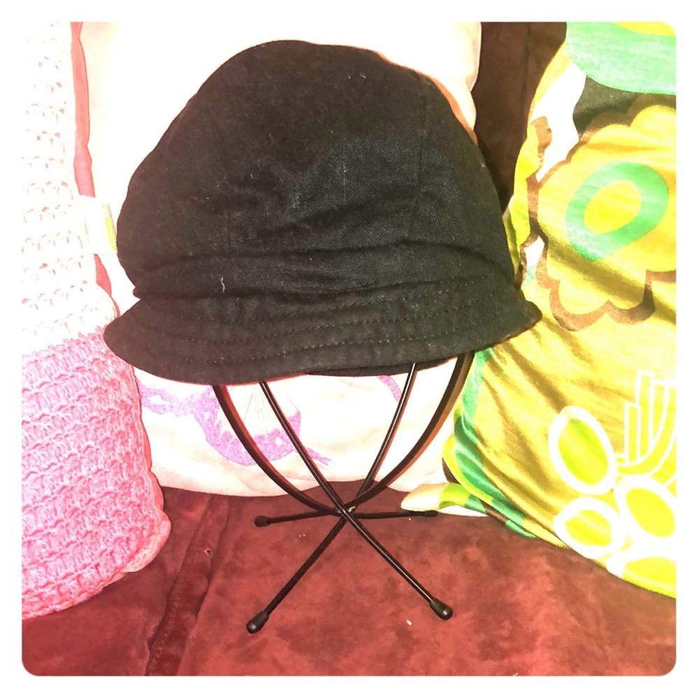 Urban Outfitters Vintage Black Newspaper🗞 Kid Cap🧢
